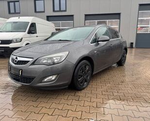 Opel Opel Astra J Lim. 5-trg. Sport NAVI+TEMPO Gebrauchtwagen