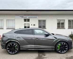 Lamborghini Lamborghini URUS/PAN0R/23