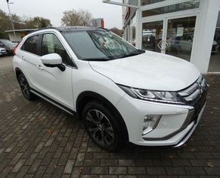 Mitsubishi Mitsubishi Eclipse Cross 1.5 4WD CVT TOP Navi/Schi Gebrauchtwagen