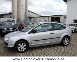 Ford Ford Focus 1.4 Trend~ 1.Hand~Xenon~Klima~Scheckhef Gebrauchtwagen