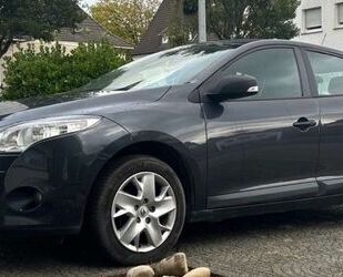 Renault Renault Megane Grandtour TomTom Edition 1.6 16V 10 Gebrauchtwagen