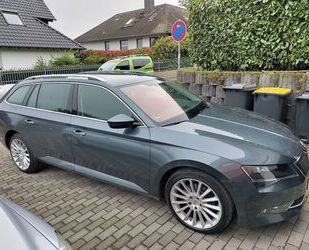 Skoda Skoda Superb 1.8 TSI DSG Ambition Combi Ambition Gebrauchtwagen