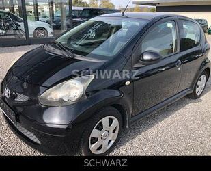 Toyota Toyota Aygo (X) 1,0 Cool*AHK*Klima*2.Hand* Gebrauchtwagen