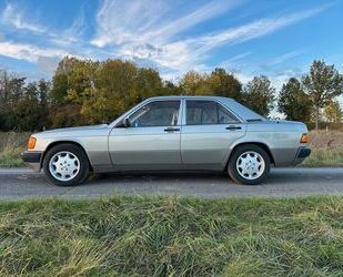 Mercedes-Benz Mercedes-Benz 190er H-Kennzeichen 190.000 KM Gebrauchtwagen