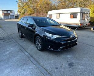 Toyota Toyota Avensis 1,8-l-Valvem. Edition-S T. Sports,K Gebrauchtwagen