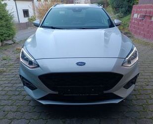 Ford Ford Focus 1,5 EcoBoost 134kW ST-Line X Tur. Auto. Gebrauchtwagen