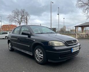 Opel Opel Astra 1.6 -G CC Gebrauchtwagen