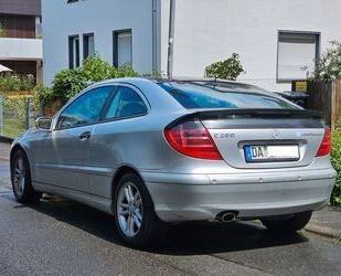 Mercedes-Benz Mercedes-Benz CLC 200 Gebrauchtwagen