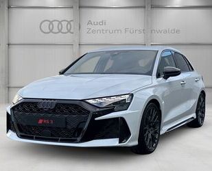 Audi Audi RS3 tronic Sportback 2,5TFSI S tronic+Carbon+ Gebrauchtwagen