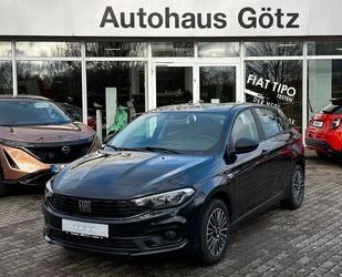 Fiat Fiat Tipo Cross mit Tech u. Komfort Paket Gebrauchtwagen