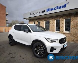 Volvo Volvo XC40 Plus Dark 2WD EU6d Plus, B3 Mild-Hybrid Gebrauchtwagen