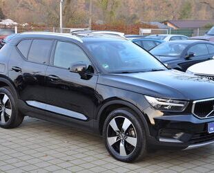 Volvo Volvo XC40 Momentum Pro AWD Aut. NAVI-VIRTUAL-LED- Gebrauchtwagen