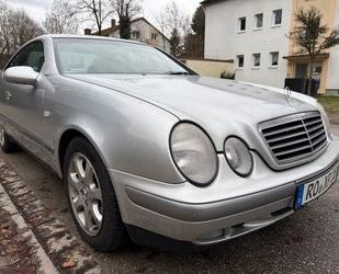 Mercedes-Benz Mercedes-Benz CLK 320 ELEGANCE Elegance Gebrauchtwagen