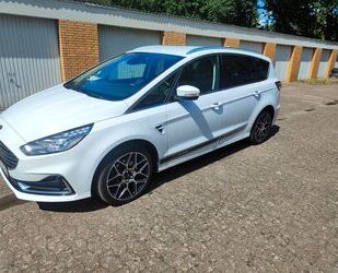 Ford Ford S-Max mit Garantie. Gebrauchtwagen