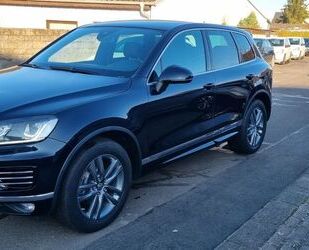 VW Volkswagen Touareg 3.0 TDI Terrain Tech 4Motion R- Gebrauchtwagen