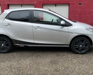 Mazda Mazda 2 DE Austausch Motor 49000 1 Hand 1.3 68kw Gebrauchtwagen