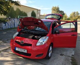 Toyota Toyota Yaris 1,33-l-Dual-VVT-i Cool Cool Lavarot Gebrauchtwagen