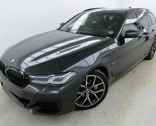 BMW BMW 530e Touring M Sportpaket Pano HUD Laser AHK Gebrauchtwagen