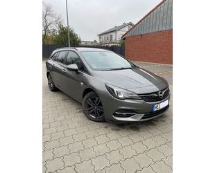 Opel Opel Astra Sports Tourer Diesel LED Navi Kamera Gebrauchtwagen