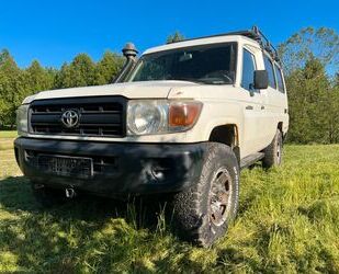 Toyota Toyota Land Cruiser HZJ 78, 4.2 diesel, 4x4, exped Gebrauchtwagen