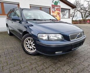 Volvo Volvo V70 Kombi 2.4, SCHALTER, TÜV NEU , 103 kW Gebrauchtwagen