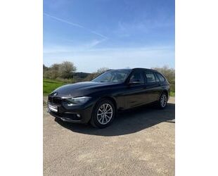 BMW BMW 320d Touring Advantage Gebrauchtwagen