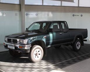 Toyota Toyota Hilux Xtra CAB 2.4D 4x4 ALLRAD YN80 AHK Gebrauchtwagen