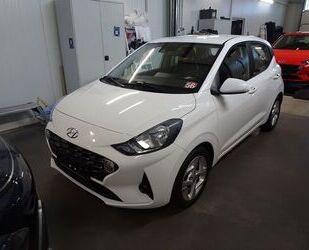 Hyundai Hyundai i10 Trend Navi / Sitz + Lenkradheizung Gebrauchtwagen