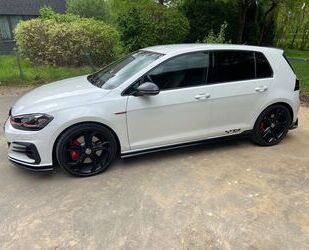 VW Volkswagen Golf 2.0 TSI 213kW OPF DSG GTI TCR GTI Gebrauchtwagen