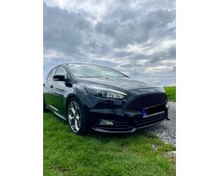 Ford Ford Focus 2,0 ST Leder-Sport-Paket ST, 8x Bereifu Gebrauchtwagen