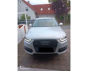 Audi Audi Q3 2.0 TDI QUATTRO AHK NEUE REIFEN Gebrauchtwagen