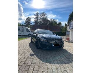 Mercedes-Benz Mercedes-Benz CLA 200 AMG Line Gebrauchtwagen