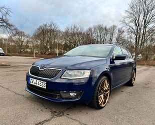 Skoda Skoda Octavia 2.0 TDI Style+DSG6+ Panoramadach Gebrauchtwagen