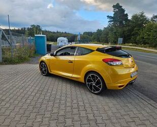 Renault Renault Megane Coupé R.S. Trophy 1.Hand keyless Tü Gebrauchtwagen