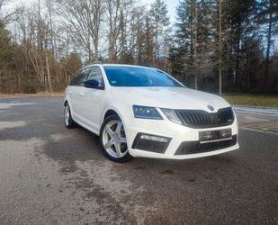 Skoda Skoda Octavia 2.0 TDI SCR DSG RS Combi Gebrauchtwagen