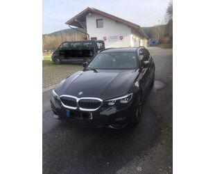 BMW BMW 320d xDrive M Sport , 360 Cam,,LED,Volldigital Gebrauchtwagen