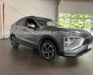 Mitsubishi Mitsubishi Eclipse Cross Plug-in Hybrid BASIS 2.4 Gebrauchtwagen