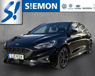 Ford Ford Focus 1.0 EcoBoost ST-Line Pano PDC SHZ AHK T Gebrauchtwagen