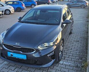 Kia Kia Sportswagon*1.6*CRDi*DCT*Spirit*Kamera*LED*AHK Gebrauchtwagen