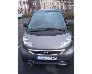 Smart Smart ForTwo coupé 1.0 62kW pearlgrey pearlgrey Gebrauchtwagen