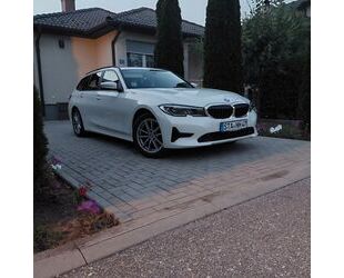 BMW BMW 320d xDrive Touring Laserlicht Gebrauchtwagen