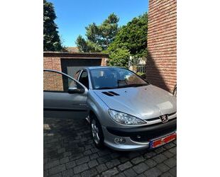 Peugeot Peugeot 206 1.4 Quiksilver 110 Quicksilver Gebrauchtwagen