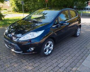 Ford Ford Fiesta 1,4 Ghia 5-Türen; Leder; Insp./TÜV neu Gebrauchtwagen