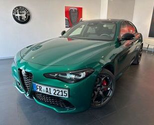 Alfa Romeo Alfa Romeo Giulia 2.0 Turbo 16V 206kW AT8-Q4 Tribu Gebrauchtwagen