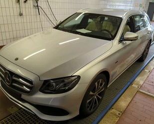 Mercedes-Benz Mercedes-Benz E 300 de AHK*Multibeam*360°*Distro*C Gebrauchtwagen