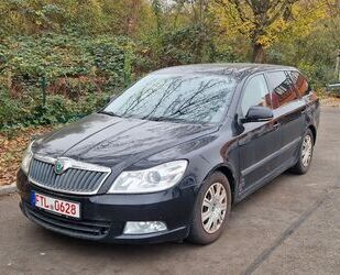 Skoda Skoda Octavia 2.0 TDI DSG Ambiente Combi Gebrauchtwagen