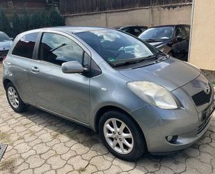 Toyota Toyota Yaris, 1,3 Automatik, Klima, AHK, ALU Gebrauchtwagen