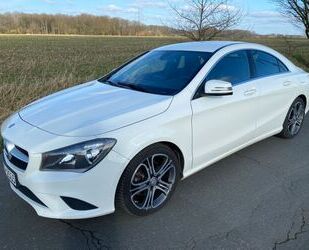 Mercedes-Benz Mercedes-Benz CLA 200 Urban Urban Gebrauchtwagen