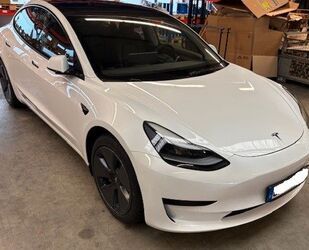 Tesla Tesla Model 3 Standard-Reichweite Plus - Hinterrad Gebrauchtwagen