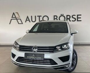 VW Volkswagen Touareg R Line*NAVI*LEDER*360*STH*LUFT* Gebrauchtwagen